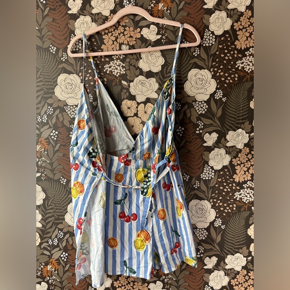 show me your mumu Addison Romper size small - Picture 4 of 6